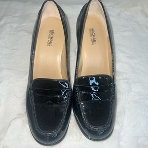 Michael Michael Kors Size 6.5 Black Patent Leather Block Heel Shoes